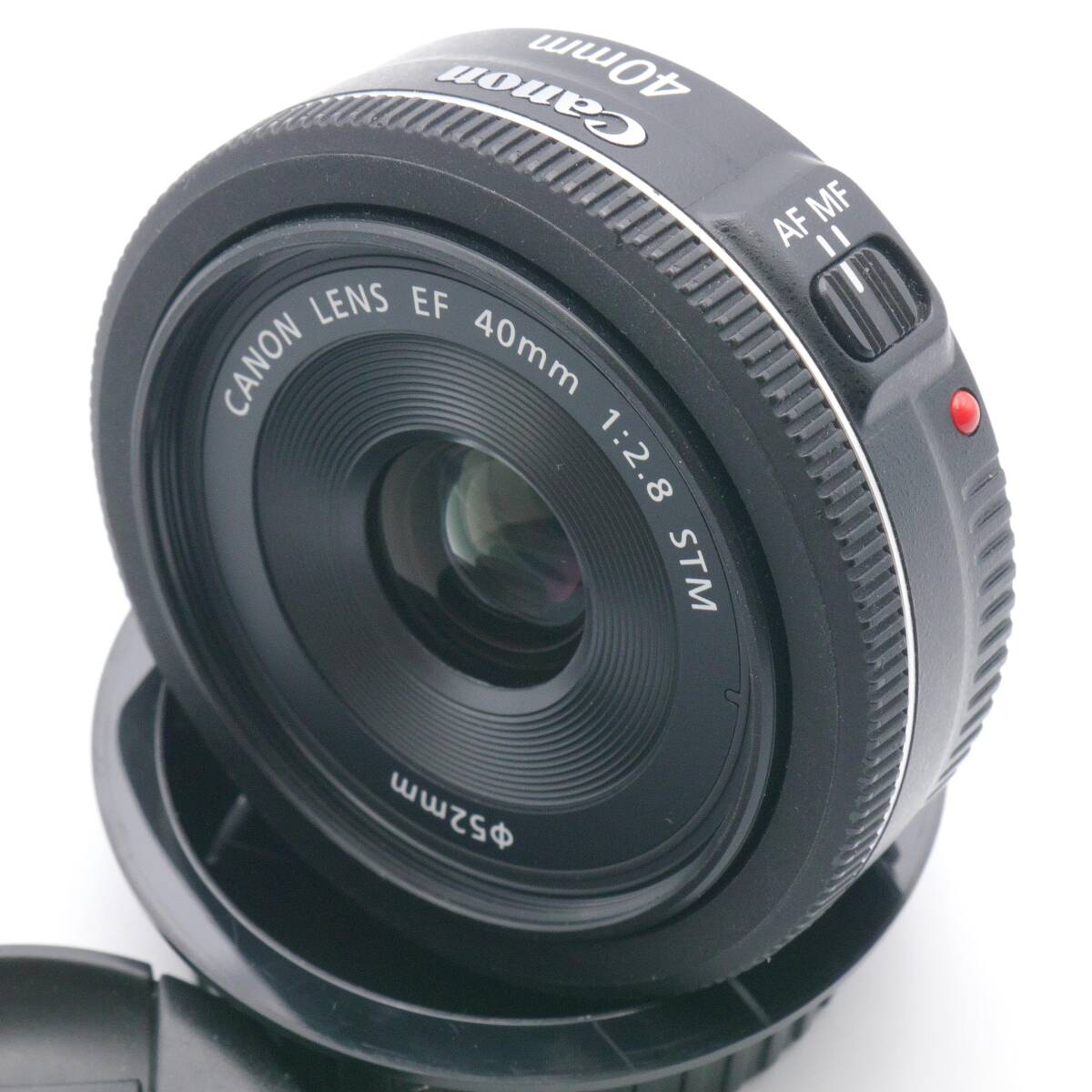 Amazon.com : Canon EF 40mm f/2.8 STM Lens - Fixed (Renewed