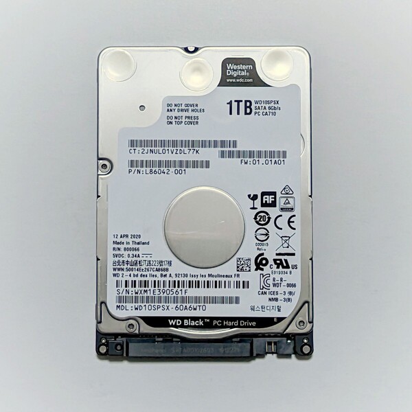 WD Black WD10SPSX 1TB 2.5インチ SATA HDD 61F