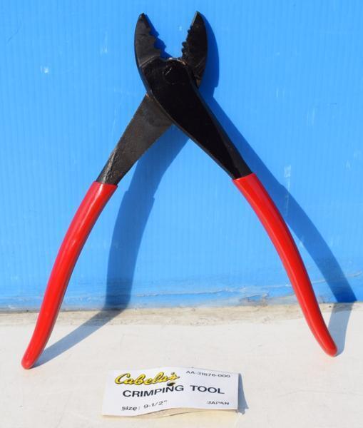 圧着工具 電工ペンチ LUCKY CRIMPING TOOL 国産品 ボ⑪ 電工作業に 3通りの圧着作業 先端は刃先となっております 訳あり 245×50×11mm