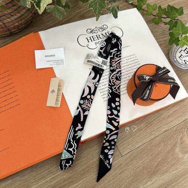 送料無料 新品未使用品 HERMES エルメス ツイリードール 春の鳥 シルクスカーフ ブラック