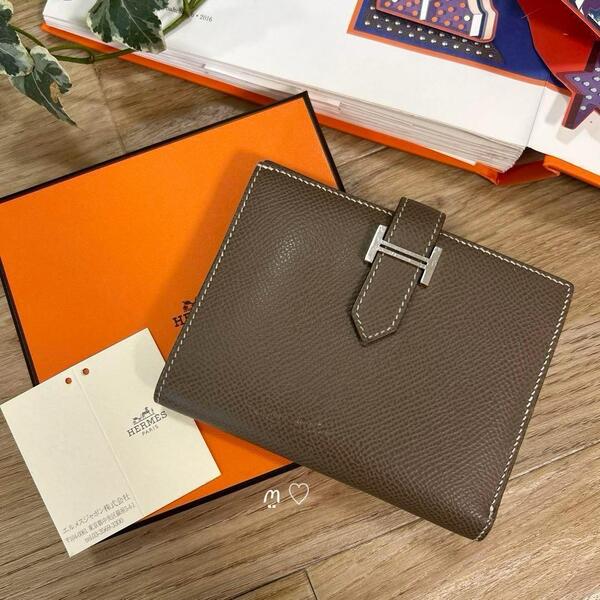 送料無料 HERMES エルメス ベアンコンパクト エトゥープ 2つ折りミニ財布 エプソン