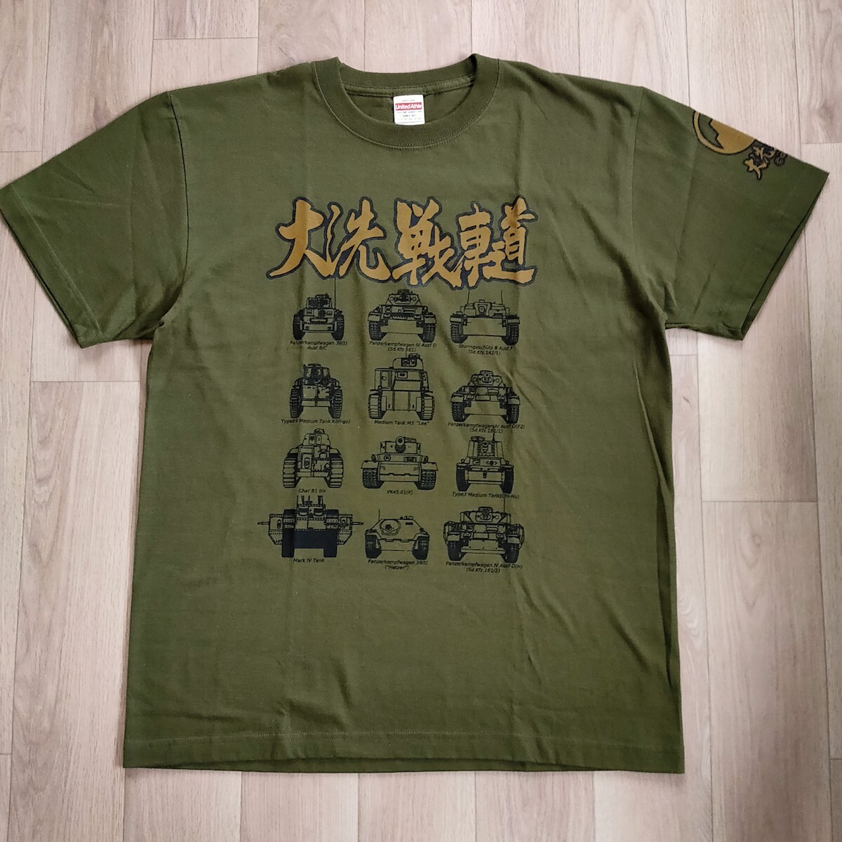 Yahoo!オークション -「ガルパン tシャツ」の落札相場・落札価格