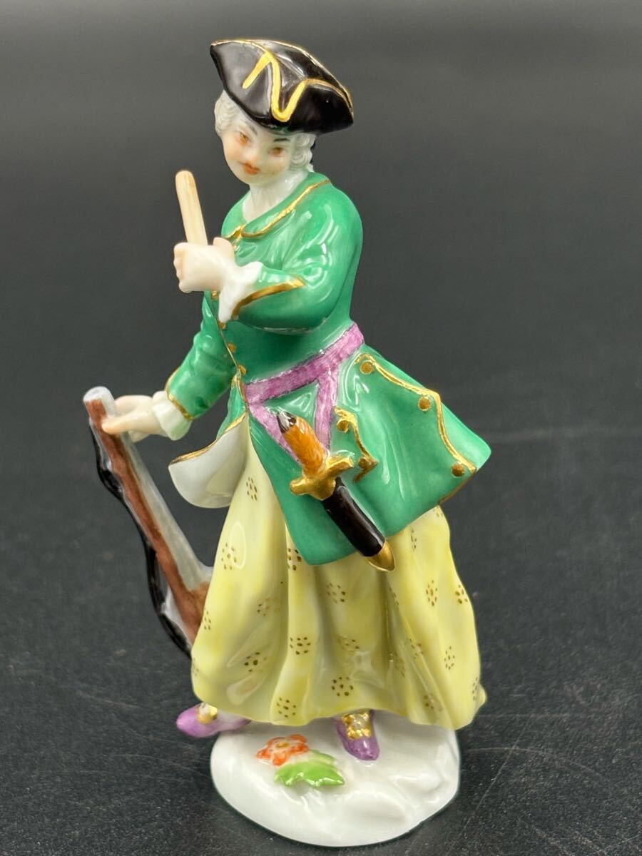 マイセン フィギュリン 60205 陶磁器小立像 天使シリーズ 13.5cm