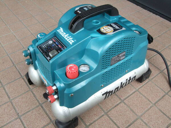 “満タン早い” マキタ makita エアーコンプレッサー AC461XS 稼動品 S/N002911 (№1194)