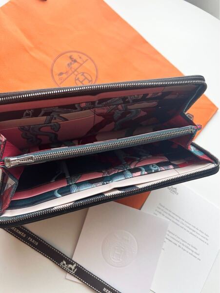 220 美品 HERMES エルメス アザップ シルクイン 長財布