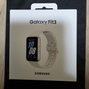 SAMSUNG Galaxy Fit3 シルバーSM-R390NZSAXJP 美品