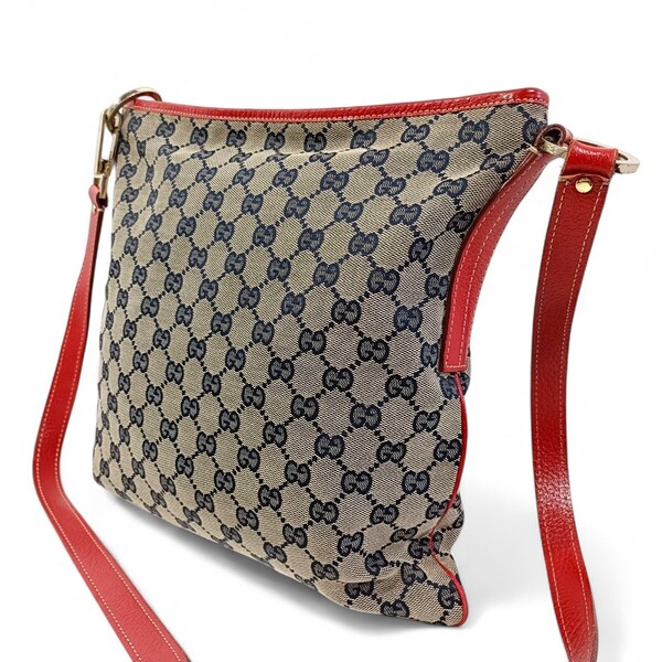正規品 GUCCI グッチ ショルダーバッグ サコッシュ GGキャンバス 赤 レッド 斜め掛け クロスボディ 男女兼用 ブラック 男女兼用 黒 肩掛け