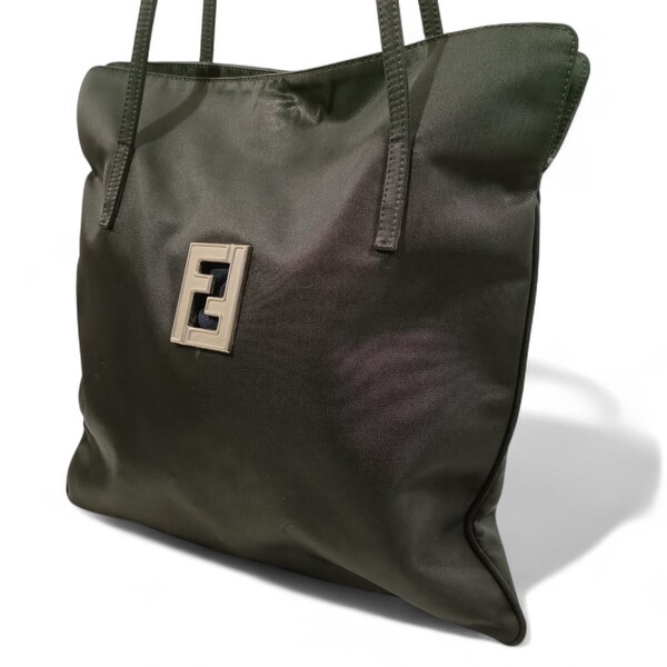 【美品】 正規品 FENDI フェンディ ナイロン トートバッグ FF ズッカ 黒 ブラック レザー 革 ビジネスバッグ 男女兼用 肩掛け シルバー金具
