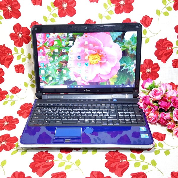 爆速Core-i7/新品マウス付き/大人気富士通 LIFEBOOKブルー色/ソフト多数インストール/大容量SSD512G/高速8GB/Win11/DVD焼き/オフィス!