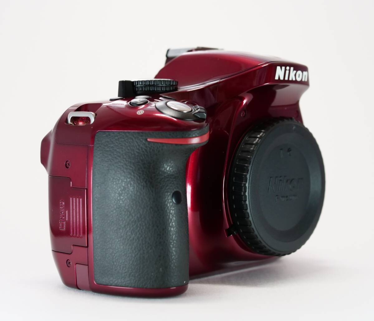 Nikon D5200 デジタル一眼レフカメラ本体 バッテリーセット Nikon ニコン D5200 ボディ デジタル一眼レフカメラ＆AF-S DX