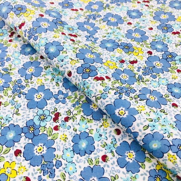 1m 日本製 コットンこばやし いちごとお花のブロード生地 はぎれ イチゴ 花柄 綿生地