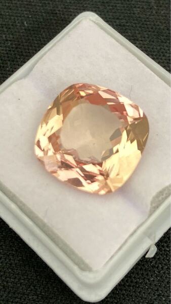 【10.55ct】合成パパラチアサファイア ルース クッションカット ピンクオレンジ 大粒 宝石素材 裸石 ジュエリー素材 アクセサリー素材