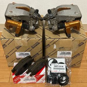 トヨタ 純正 リヤディスクブレーキシリンダ ブレーキキャリパー 左右セット エスティマ ハイブリッド 新品 O/Hキット付 リアブレーキ