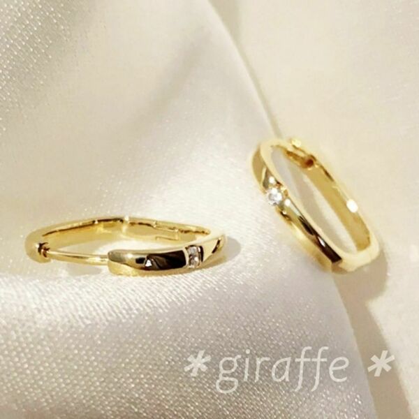 B587 匿名配送 リングピアス スクエア 四角形 ゴールド フープピアス ジルコニア s925 アクセサリー スタイリッシュ