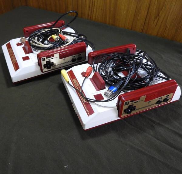 d−5 AV化(AV仕様)、USB電源ファミコン!2台組でお買い得!シンプルだからこの価格が実現!