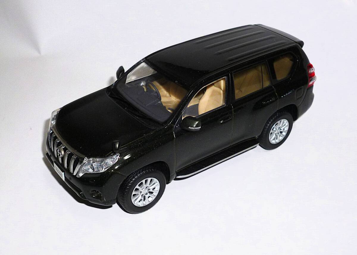 Amazon | 1/24 ミニカー ランドクルーザープラド ランクル PRADO