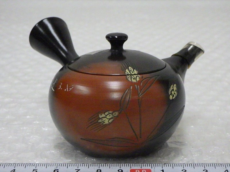 朱泥 急須 在銘 茶器煎茶器 0325-2 朱泥 急須 入 刻あり 蓋?? 在銘 茶道具 煎茶道具 中国