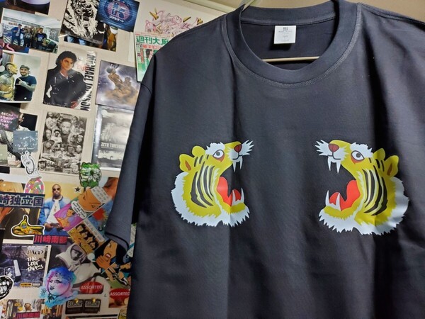 新品│1点のみ│ダブルタイガー│輸入Tシャツ│海外インポート品│サイズL│ブラック│HIPHOP│ストリート│虎、トラ│ネオジャパン