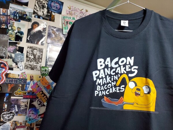 新品│アドベンチャータイム│ジェイク│ベーコンパンケーキ│輸入Tシャツ│海外インポート品│サイズL│ブラック│黒│アニメ│ストリート