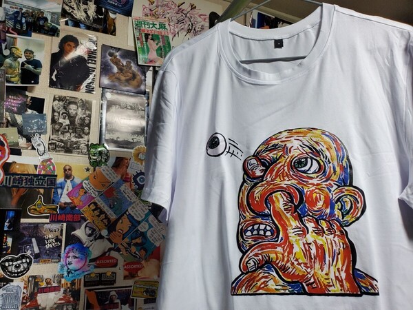 新品│1点のみ│コミカルでサイケデリックなアート│輸入Tシャツ│海外インポート品│海外サイズM(JP-L)│白│ホワイト│ストリート