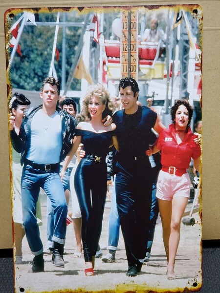 1点のみ│映画グリース│ジョン・トラボルタ│レトロブリキ看板│メタルサイン│アメリカン海外雑貨│ガレージ、店舗│インポート品