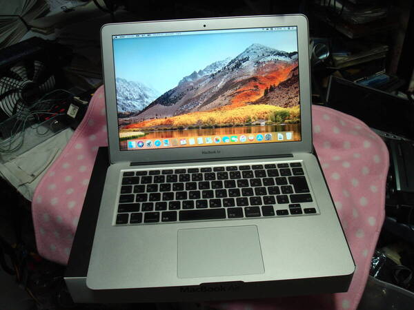 MacBook Air High Sierra 13-inch Late 2010 A1369 4GB 128 SSD 美品 送料無料