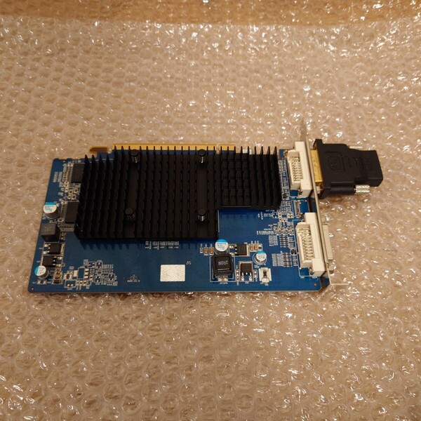 Sapphire Radeon HD5450 1G DDR3 PCI-E DUAL DVI-I 1GB デュアルリンクDVIx2 ファンレス 1スロット HDMI変換器つき