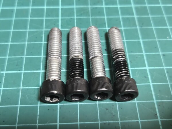 ■即決/送料無料■ハーレーダビッドソン純正ハンドル/ライザー クランプボルトUNC5/16-18首下37mm 貫通ライザー用
