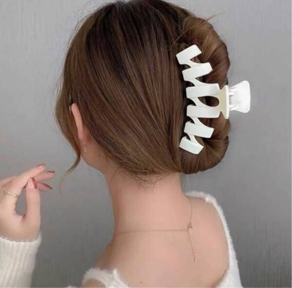 大人気 シェブロン バンスクリップ ヘアクリップ ホワイト ヘアアクセサリー 韓国 ヘアアクセ 髪飾り 髪留め