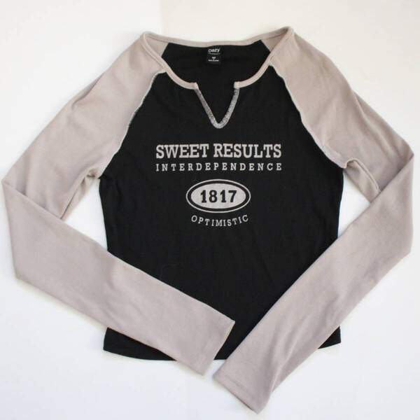 シーイン SHEIN ラグランスリーブ長袖Tシャツ クロップドリブカットソー