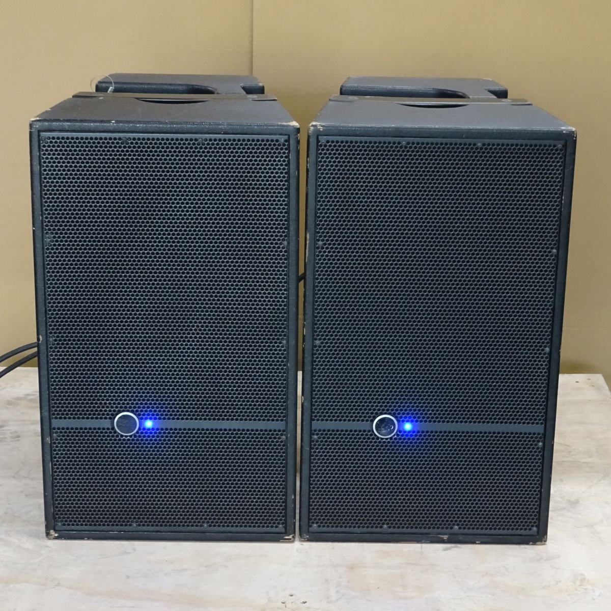 MACKIE パワードスピーカー【最終値下げ】 MACKIE マッキー SRM150 BLACK (1台) ◇ パワードスピーカー