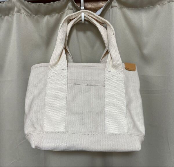 ★未使用★pomme 仕切りあり キャンバストートバッグ