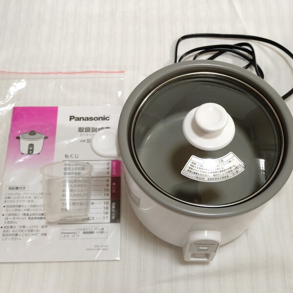 【中古美品】パナソニック ミニクッカー SR-MC03-W(動作確認済 Panasonic 小型炊飯器 1.5合炊き 白 ホワイト 一人暮らし)