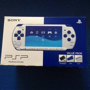 【中古:状態 良い】PSP「プレイステーション・ポータブル」バリューパック ホワイト/ブルー(PSPJ-30018)