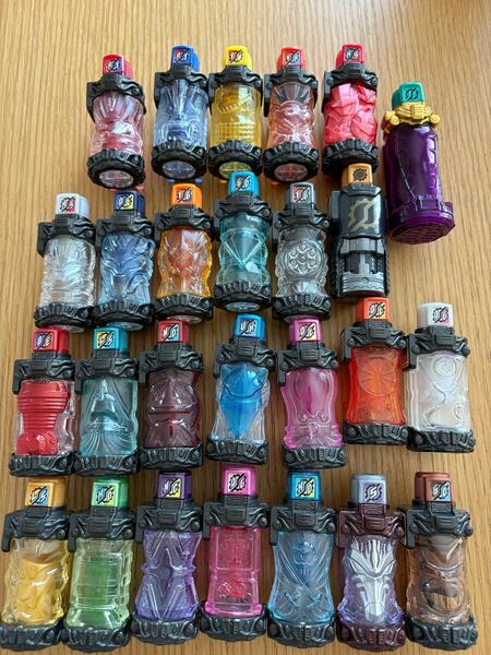 仮面ライダービルド フルボトル DXラビットタンク DX クロコダイルクラックフルボトル DX友情 DXメダル ルパン 他食玩版多数