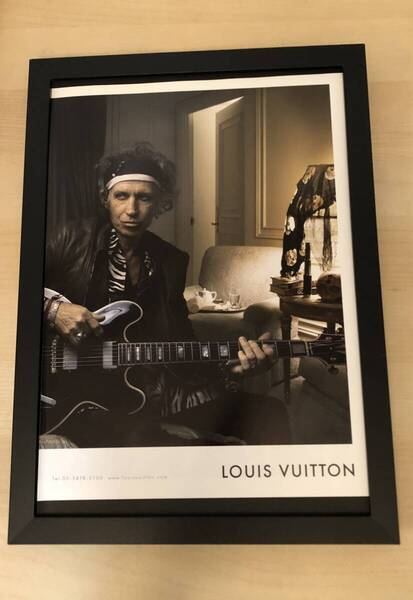 kj ★額装品★ キースリチャーズ ルイヴィトン 貴重広告 写真 A4額入り ポスター風デザイン ローリングストーンズ ギター 鞄 外タレ