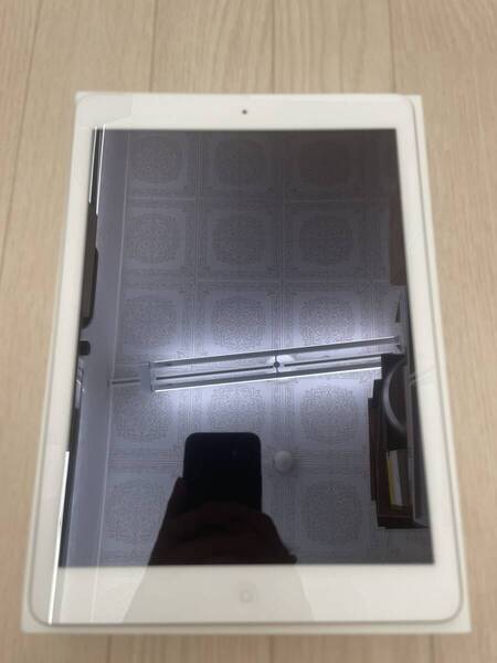 美品 iPad air 初代 Wi-Fi+Cellular 16GB バッテリー最大容量99%