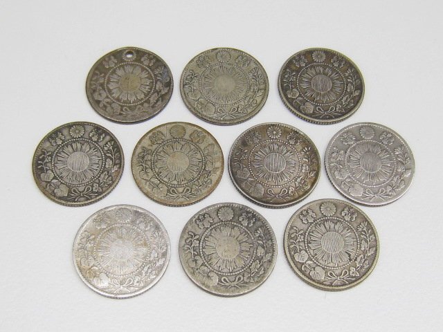 Yahoo!オークション -「旭日竜明治1円銀貨」(日本) (硬貨)の落札 Yahoo!オークション -「旭日竜明治1円銀貨」(日本) (硬貨)の落札