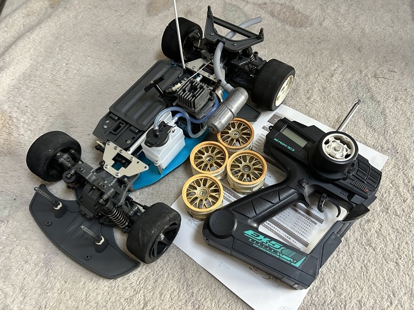 Amazon.co.jp: 1/8 タミヤ TGX エンジンカー 車体 ボディ セット