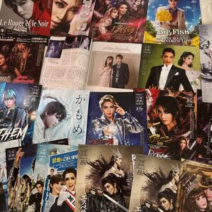 宝塚チラシ ★礼真琴 18枚(かもめ・ヴェルダット・アルジェの男・風と共に去りぬ・エルアルコン鷹 他) visa誌 1冊