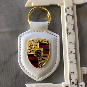 ポルシェロゴ 白 キーホルダー 送料サービス 930 997 992 GT3 991 992 993 964 928 マカン タイカン 718 ボクスター