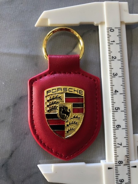 ポルシェロゴ 赤 キーホルダー 送料サービス 930 997 992 GT3 991 992 993 964 928 マカン タイカン 718 ボクスター