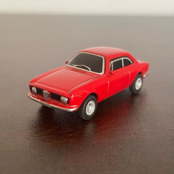 2013 ジョージア アルファロメオ 京商 歴代名車コレクション ミニカー フィギュア ダイキャスト Alfa Romeo GIULIA Sprint GTA レッド