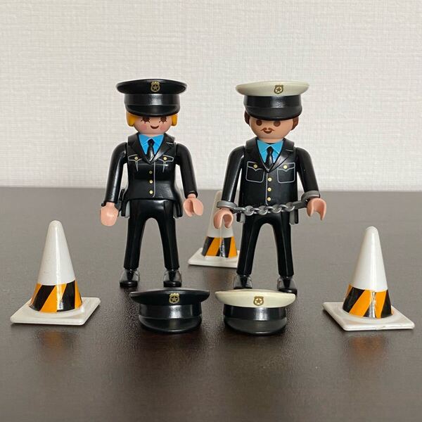 Playmobil Special プレイモービル スペシャル 警察官 警官 ポリス セット ドールハウス ミニチュア 人形 フィギュア 4580 男 女