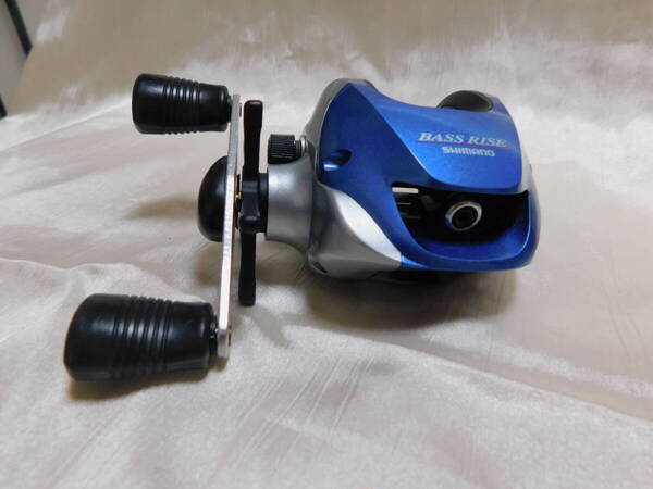 SHIMANO≫ BASS RISE RH 390 糸付き(4号巻いておきます) USED