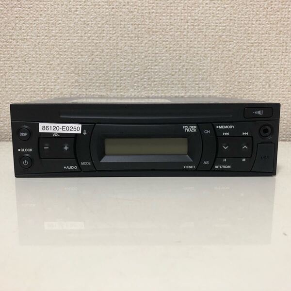 新車外し 日野純正 24V ラジオ トラック純正オーディオ AM FM AUX USB付き 日野 いすゞ イズズ ISUZU ふそう UD ①