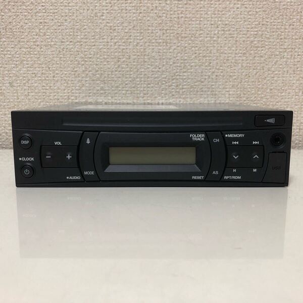 新車外し 日野純正 24V トラック純正オーディオ AM FM AUX USB付き 日野 いすゞ イズズ ISUZU ふそう UD ①