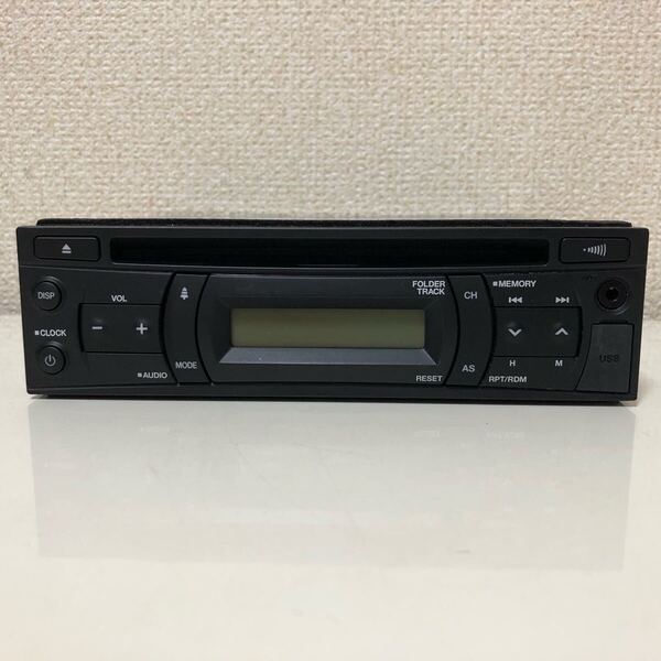 新車外し 24V トラック純正オーディオ AM FM CD AUX USB付き 日野 いすゞ イズズ ISUZU ふそう UD ③