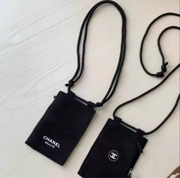 CHANEL シャネル 紐ポーチ
