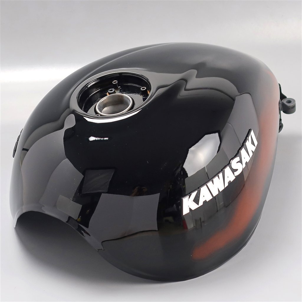 Z900RS Kawasaki バイクタンク 黒 ストライプ 中古 燃料タ